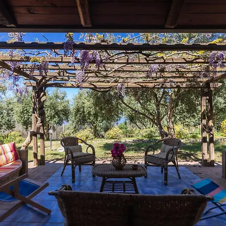 Сasa de vacaciones Teresa - Country By Kalavria Holidays San Nicolò